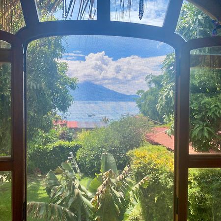 Lake Front Cabin At Los Elementos Santa Cruz La Laguna Kültér fotó
